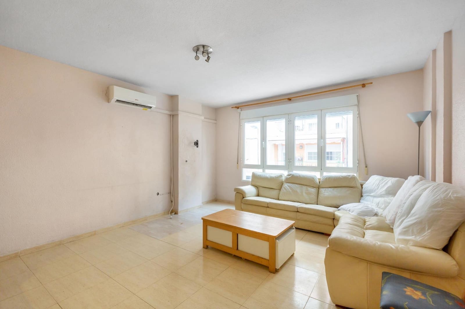 3 chambre Appartement à vendre à Torrevieja - 149 000 € (Ref: 9801332)