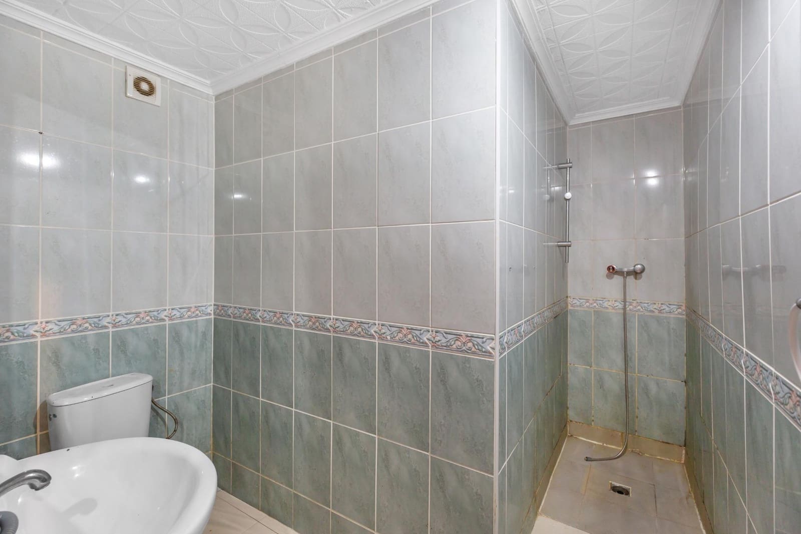 3 chambre Appartement à vendre à Torrevieja - 149 000 € (Ref: 9801332)