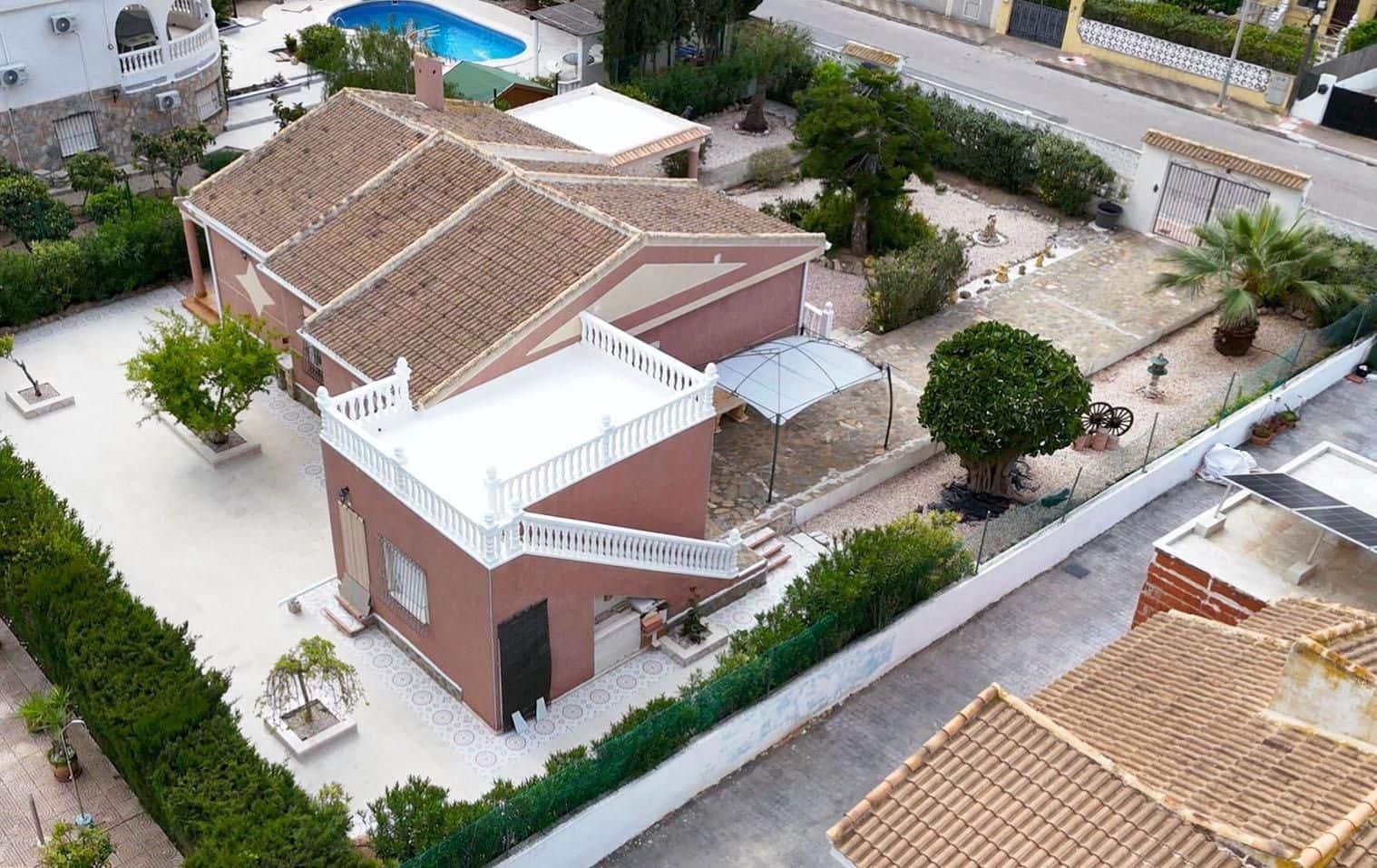 4 sovrum Villa till salu i Torrevieja - 460 000 € (Ref: 9801334)
