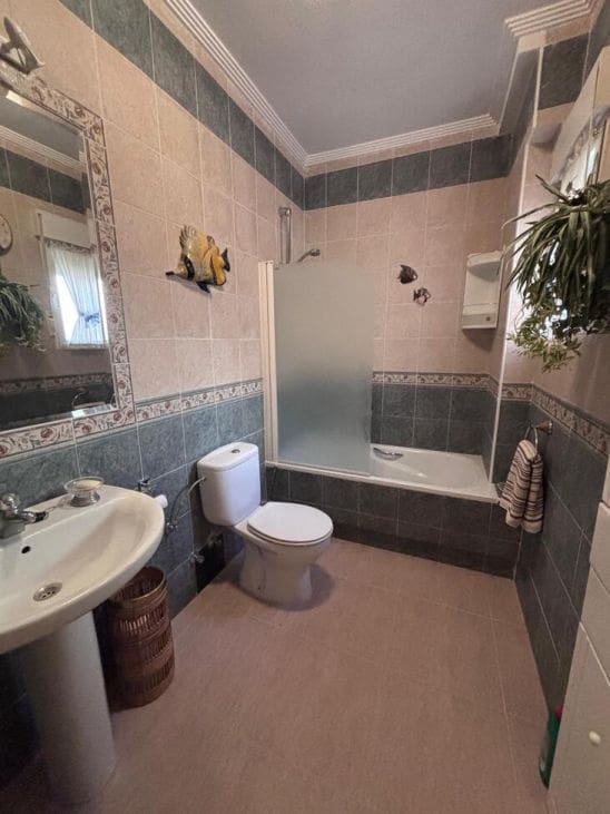 2 Zimmer Haus zu verkaufen in Filipinas - 159.950 € (Ref: 9804506)