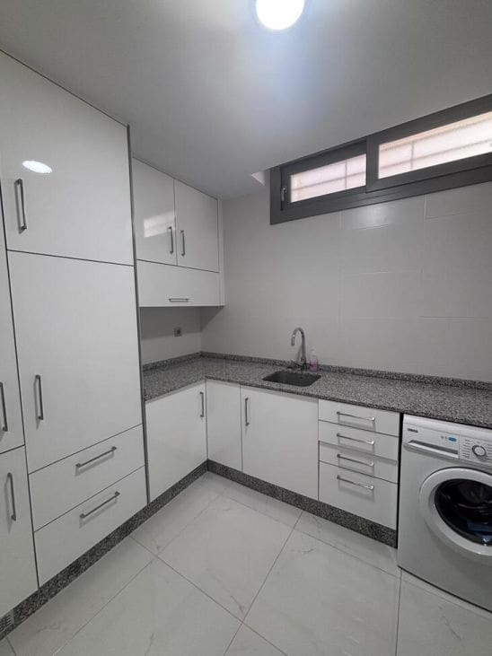 5 makuuhuone Huvila myytävänä paikassa Filipinas mukana uima-altaan - 699 000 € (Ref: 9804517)