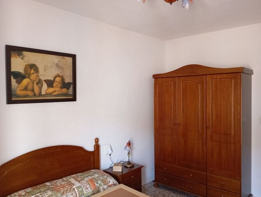 4 bedroom Townhouse for sale in Daya Vieja - € 155,000 (Ref: 9804518)