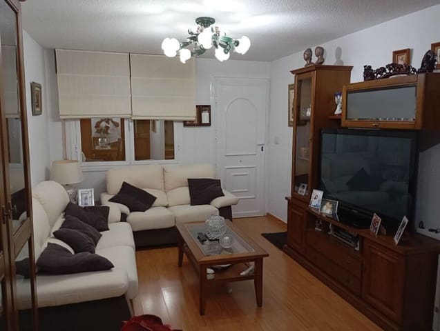 4 bedroom Townhouse for sale in Daya Vieja - € 155,000 (Ref: 9804518)