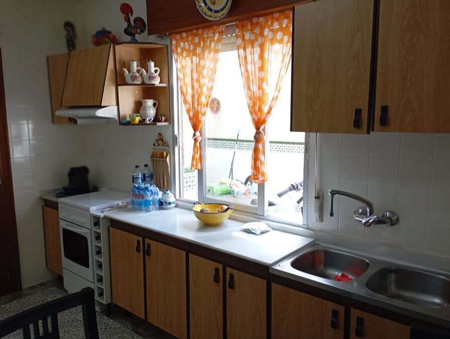4 bedroom Townhouse for sale in Daya Vieja - € 155,000 (Ref: 9804518)
