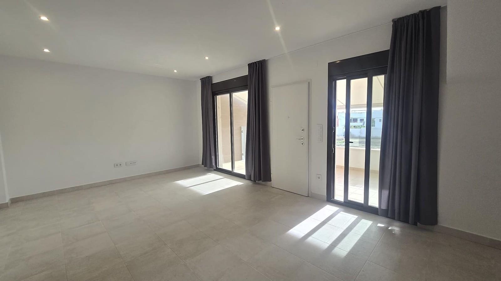 2 makuuhuone Kattohuoneisto myytävänä paikassa Pilar de la Horadada - 249 900 € (Ref: 9808141)