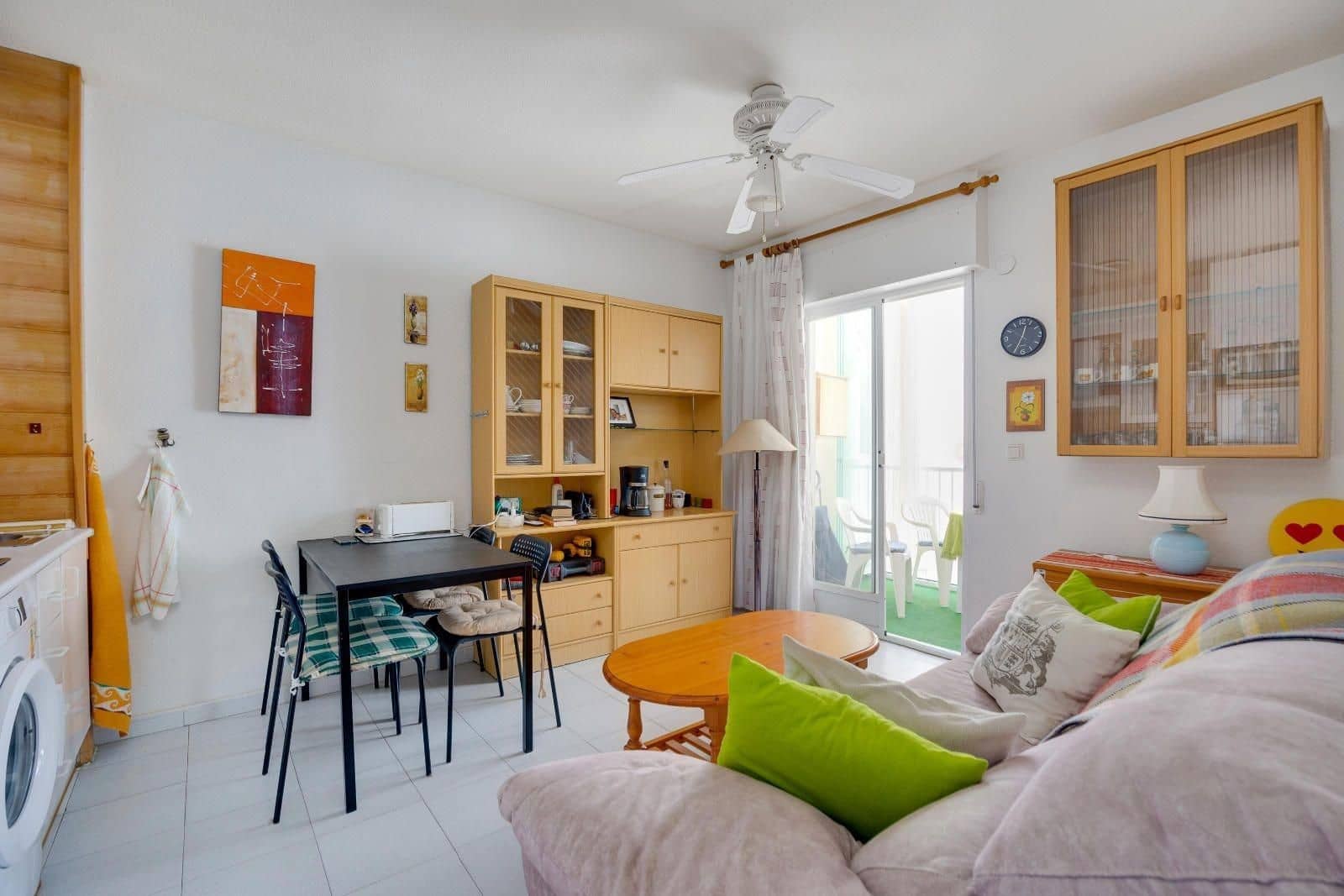 1 Zimmer Apartment zu verkaufen in Torrevieja - 114.969 € (Ref: 9808156)