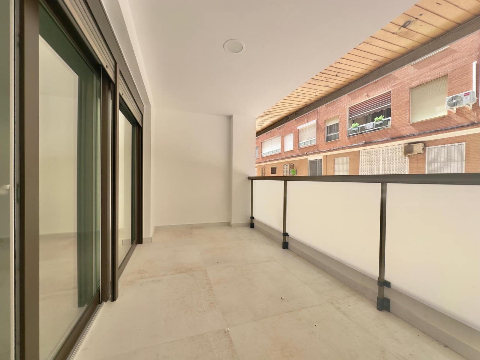3 soveværelse Lejlighed til salg i Torrevieja - € 249.900 (Ref: 9808158)