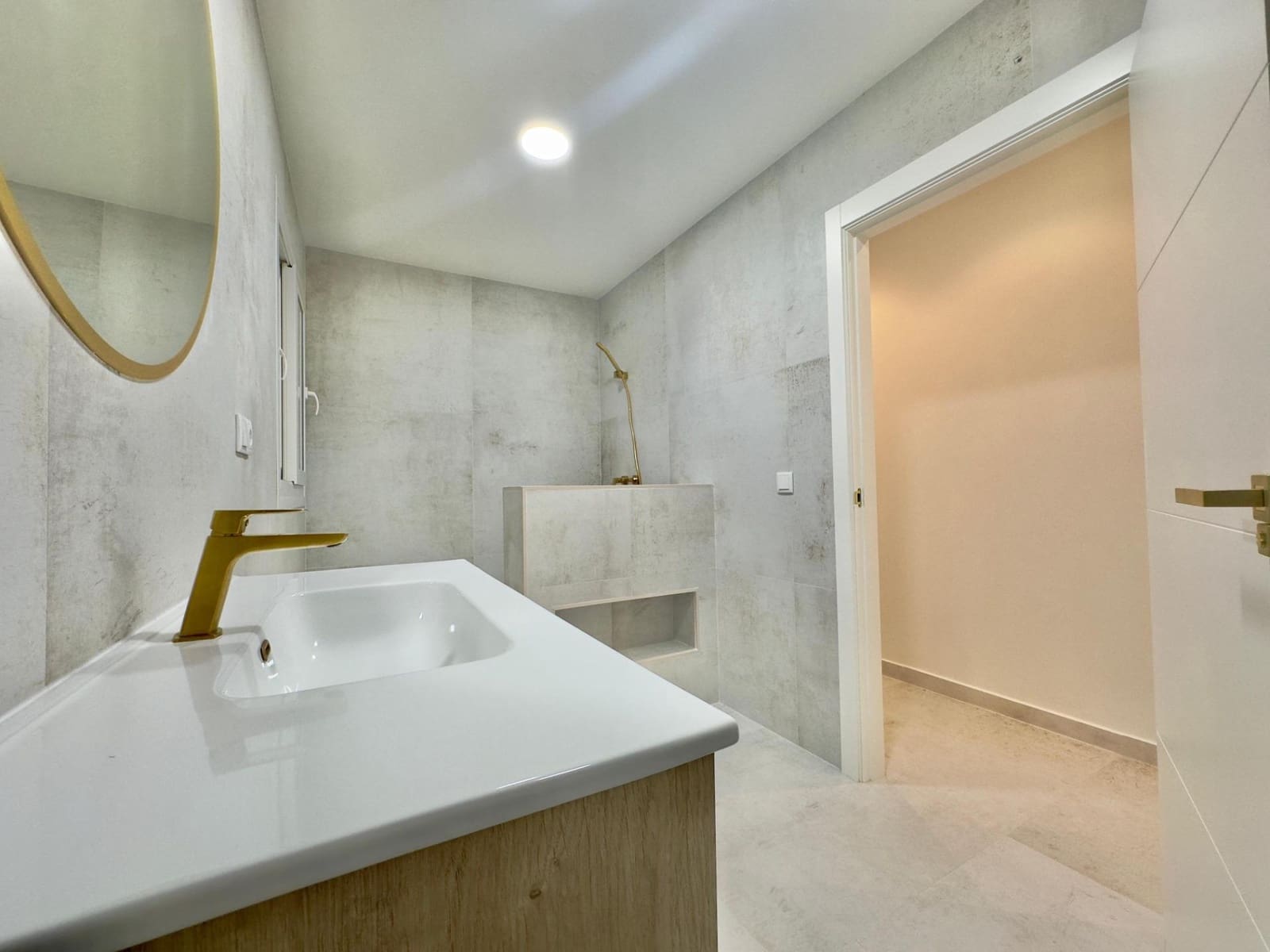 3 soveværelse Lejlighed til salg i Torrevieja - € 249.900 (Ref: 9808158)