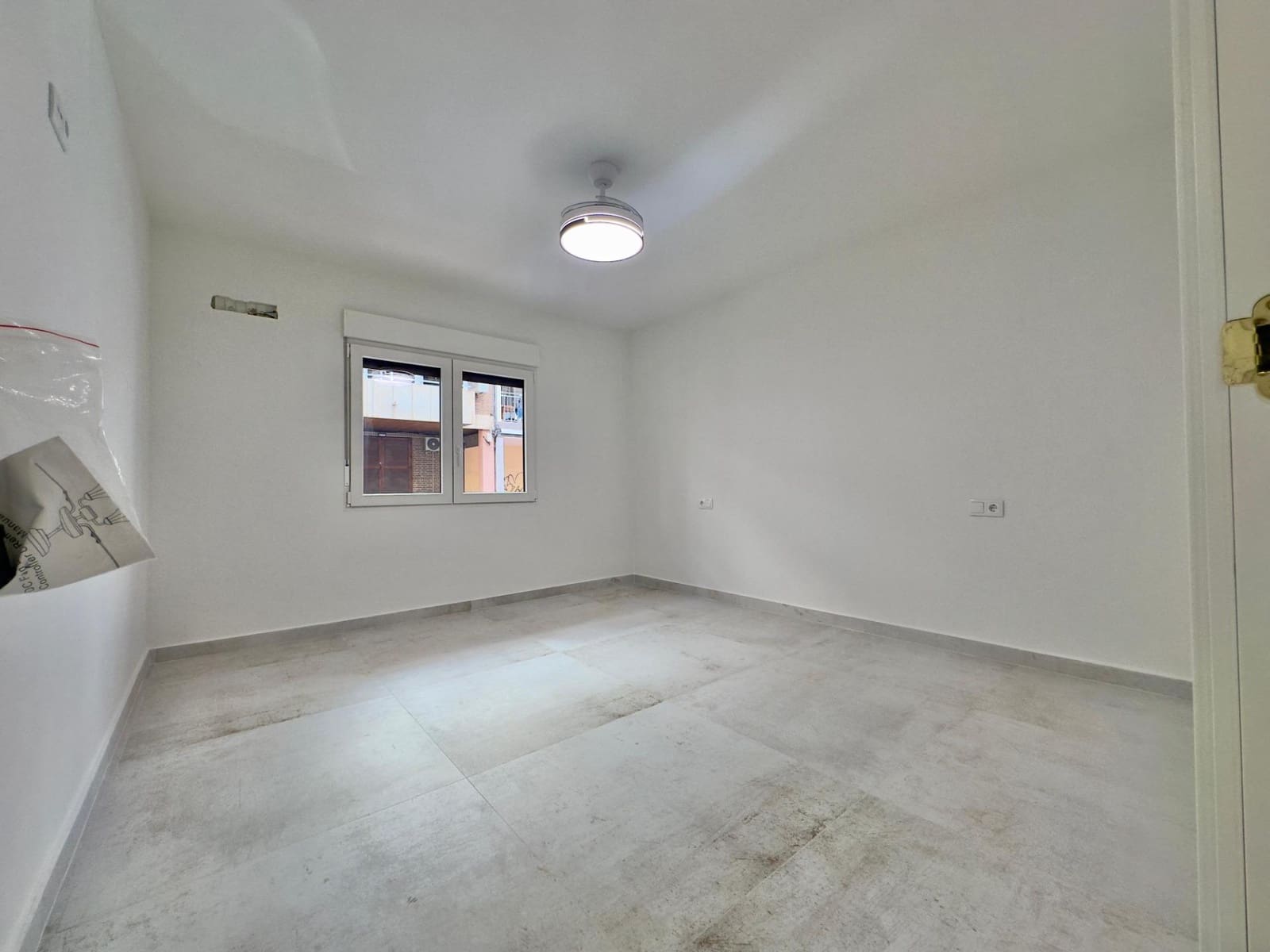3 soveværelse Lejlighed til salg i Torrevieja - € 249.900 (Ref: 9808158)