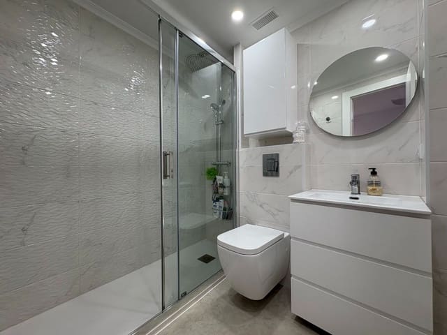 4 soveværelse Lejlighed til salg i Centro, Torrevieja - € 209.000 (Ref: 9812390)