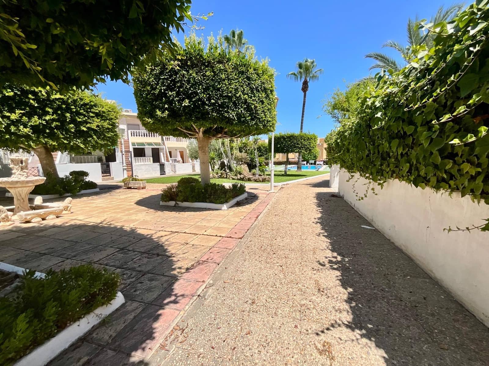 2 slaapkamer Bungalow te koop in La Mata met zwembad - € 156.000 (Ref: 9812393)