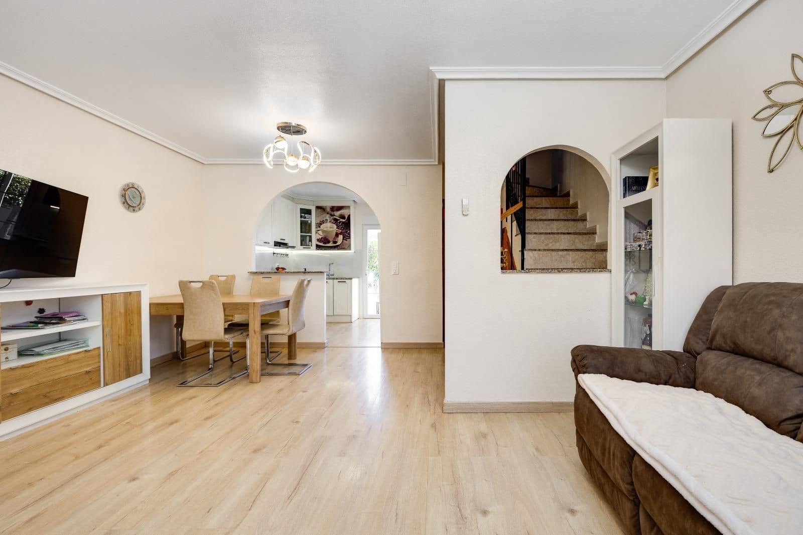 3 camera da letto Villetta a Schiera in vendita in Torrevieja con piscina - 237.000 € (Rif: 9812395)