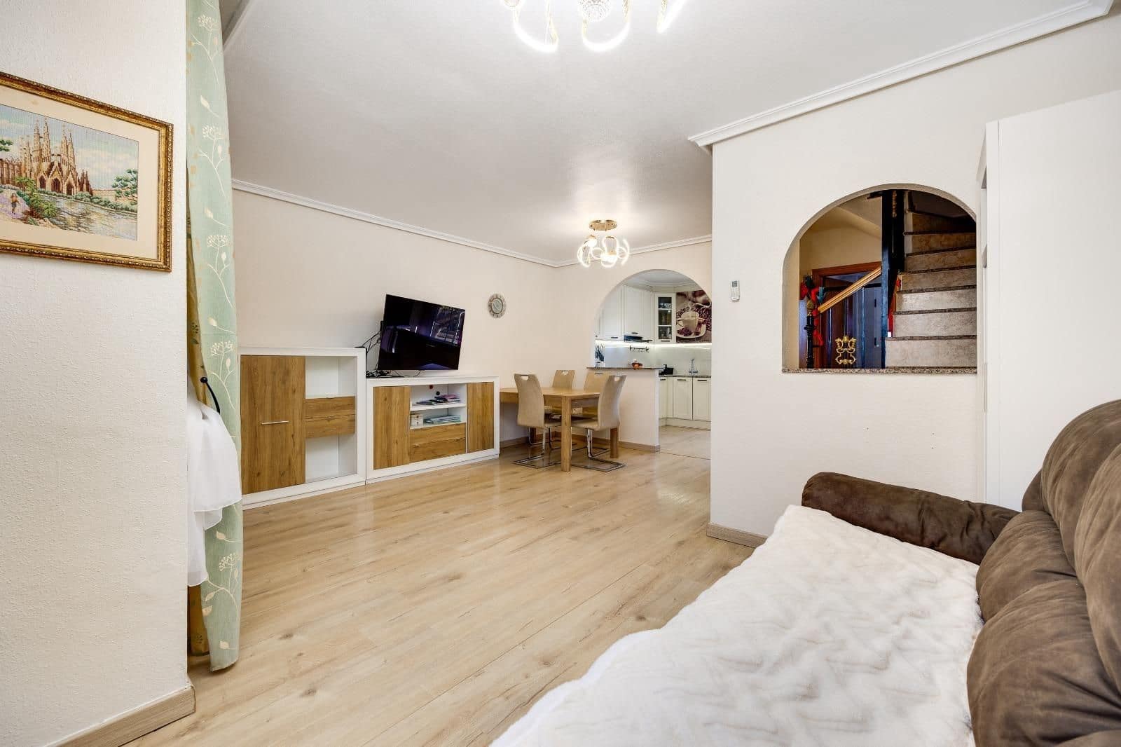 3 camera da letto Villetta a Schiera in vendita in Torrevieja con piscina - 237.000 € (Rif: 9812395)
