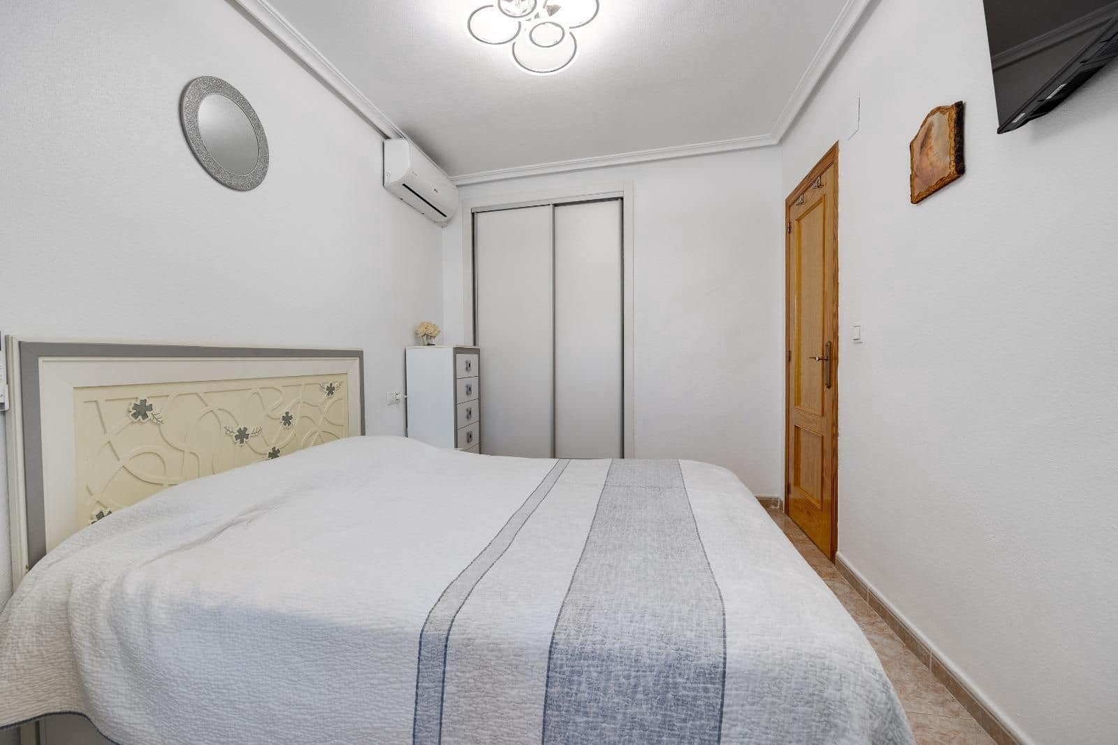 3 camera da letto Villetta a Schiera in vendita in Torrevieja con piscina - 237.000 € (Rif: 9812395)
