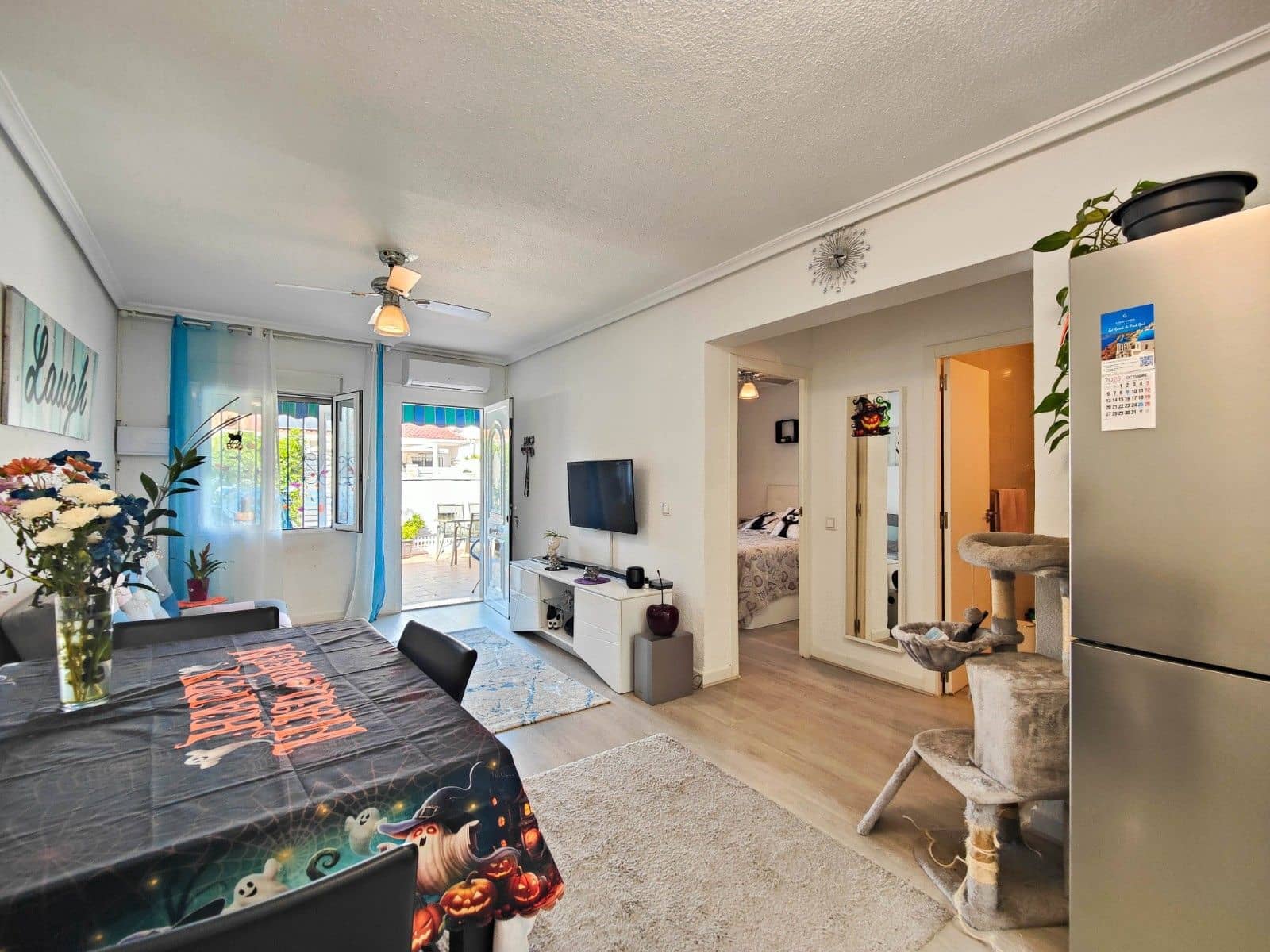 2 slaapkamer Bungalow te koop in Torrevieja - € 129.900 (Ref: 9812407)