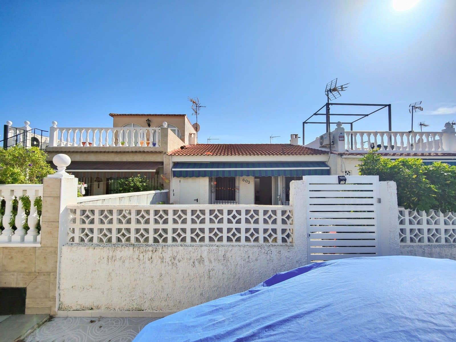 2 slaapkamer Bungalow te koop in Torrevieja - € 129.900 (Ref: 9812407)