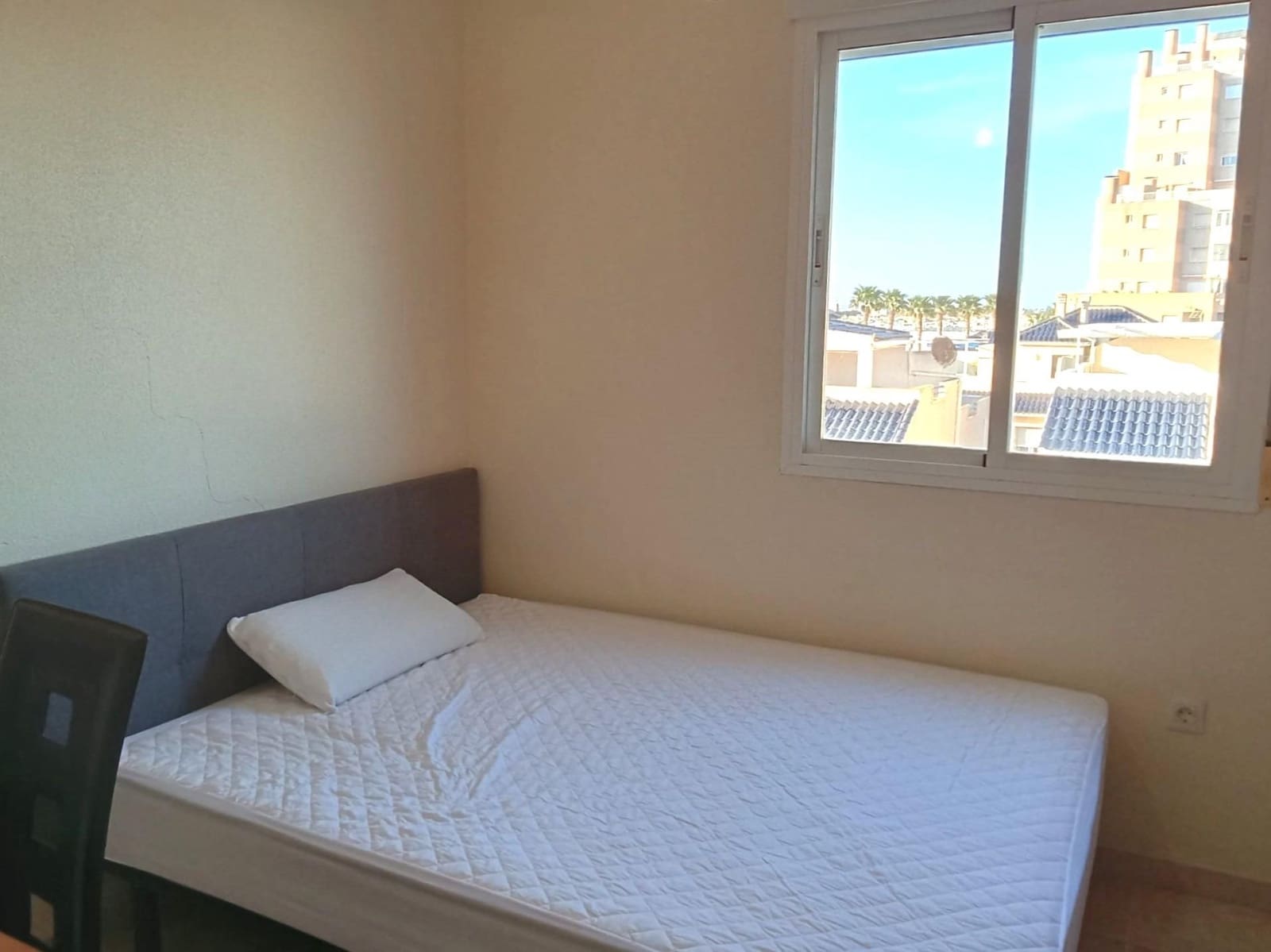 2 soveværelse Penthouse til salg i La Veleta med swimmingpool - € 258.150 (Ref: 9813363)