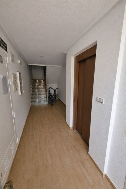 Apartamento de 2 habitaciones en Orihuela Costa en venta - 126.000 € (Ref: 9813367)