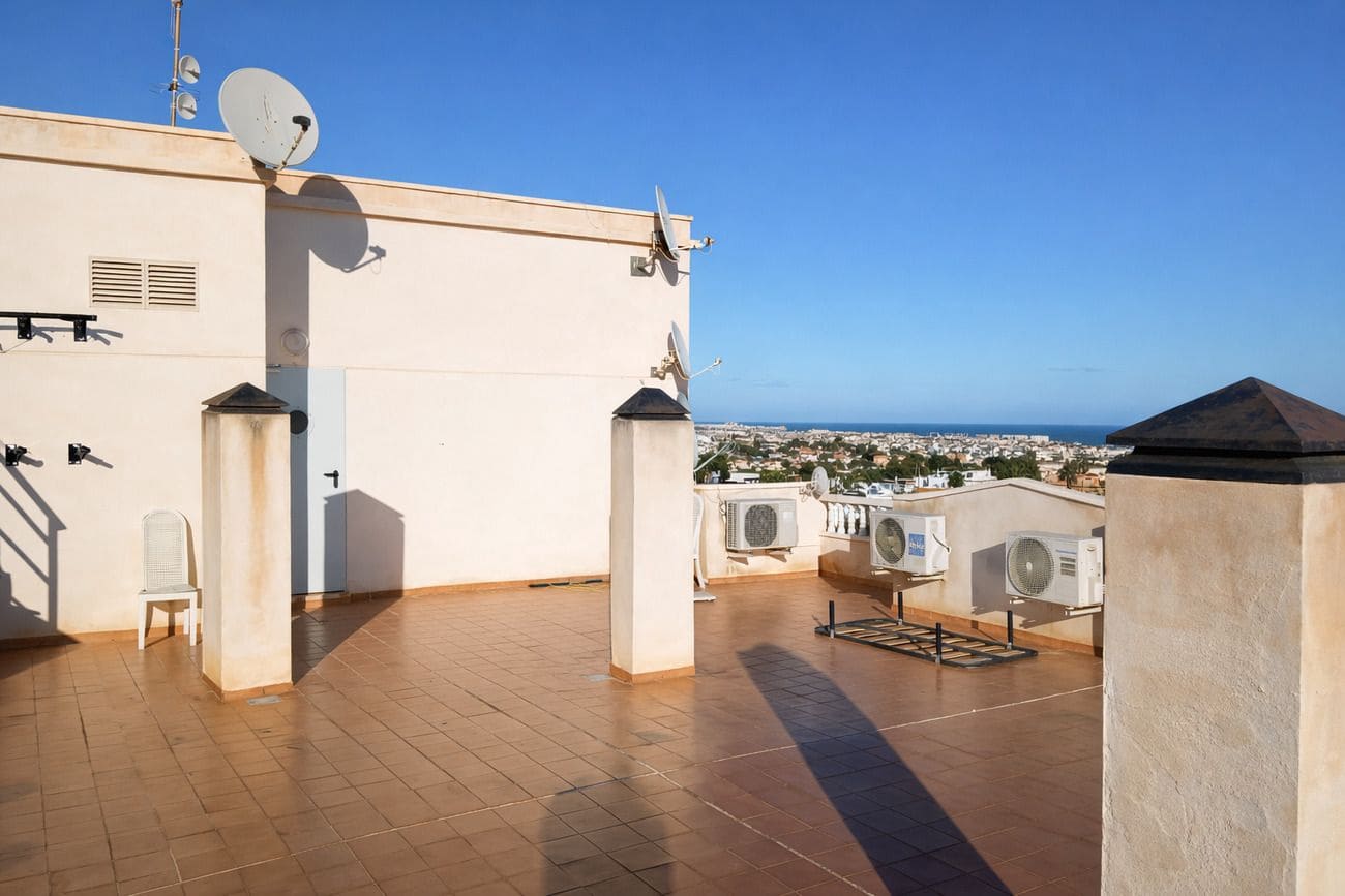 Apartamento de 2 habitaciones en Orihuela Costa en venta - 126.000 € (Ref: 9813367)