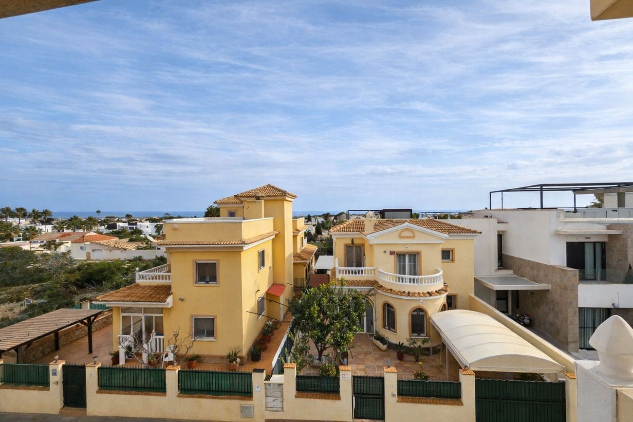 Apartamento de 2 habitaciones en Orihuela Costa en venta - 126.000 € (Ref: 9813367)