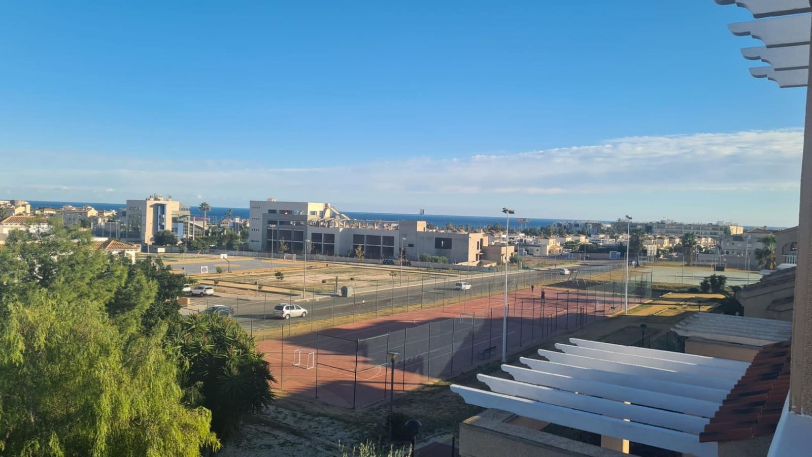 2 soverom Penthouse til salgs i La Zenia med garasje - € 227 000 (Ref: 9818386)