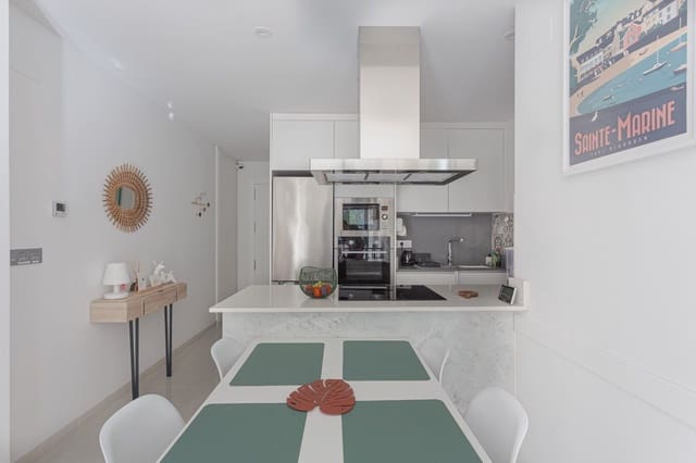 1 sovrum Lägenhet till salu i Torrevieja - 175 000 € (Ref: 9818394)