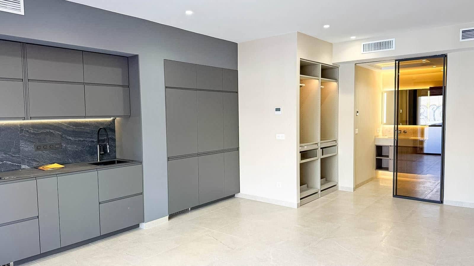 1 makuuhuone Huoneisto myytävänä paikassa Torrevieja - 160 000 € (Ref: 9820656)