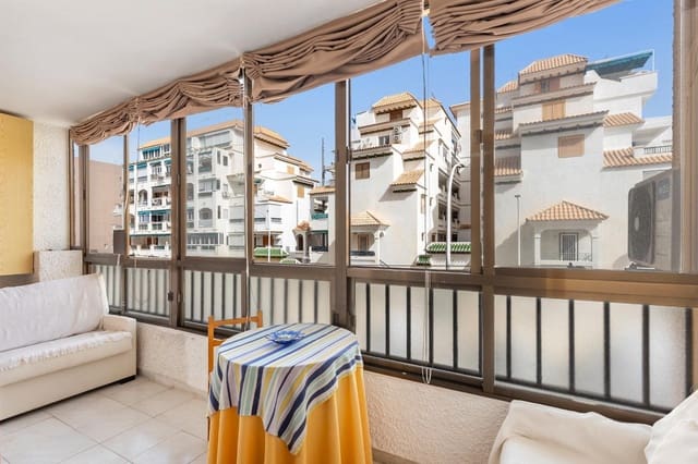 Apartamento de 1 habitación en Los Europeos, Torrevieja en venta con piscina garaje - 169.900 € (Ref: 9820662)