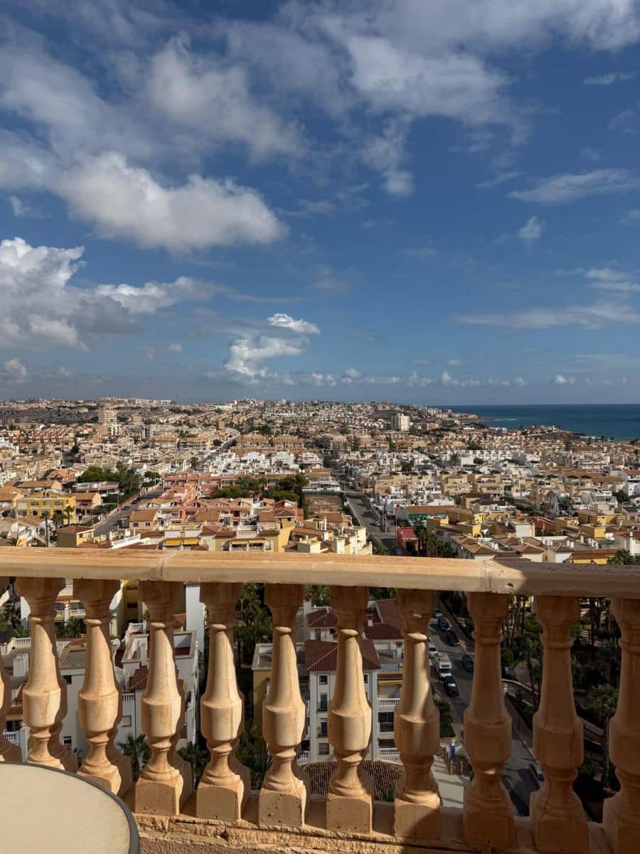 4 Zimmer Penthouse zu verkaufen in Torrevieja - 495.000 € (Ref: 9823067)