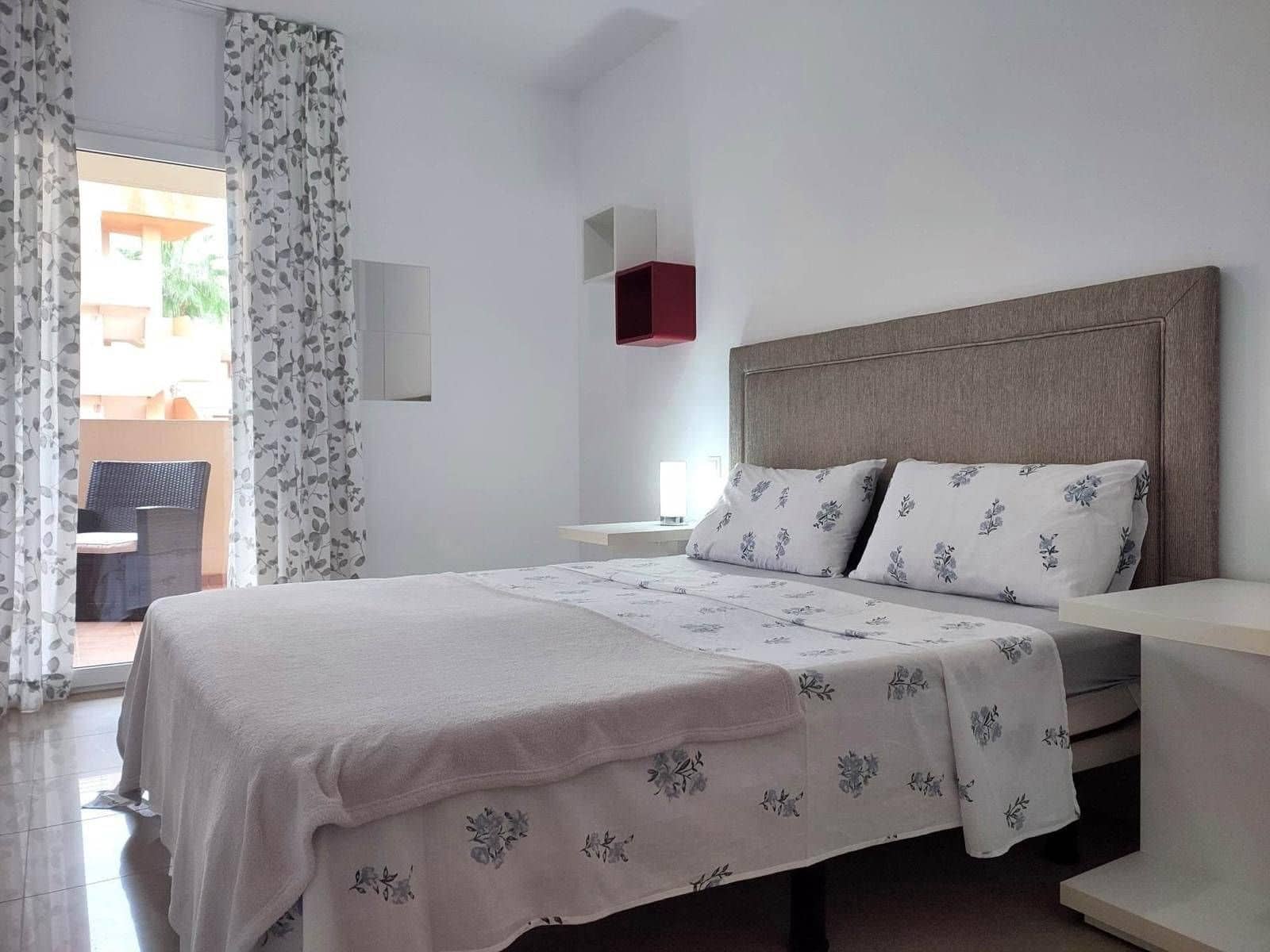2 chambre Appartement à vendre à Orihuela Costa avec piscine - 249 000 € (Ref: 9823068)