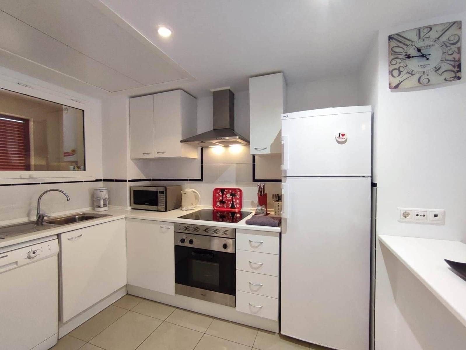 2 chambre Appartement à vendre à Orihuela Costa avec piscine - 249 000 € (Ref: 9823068)