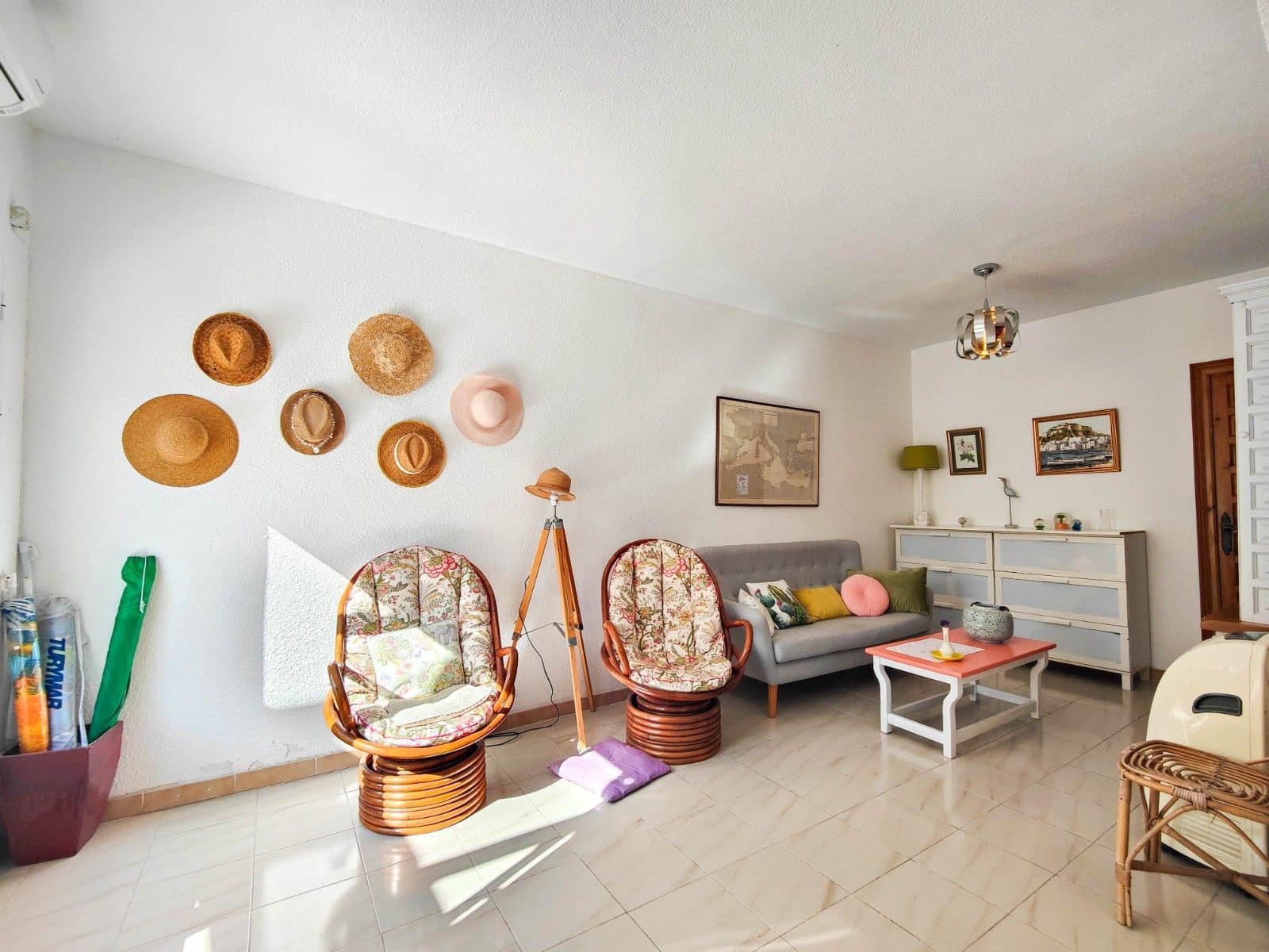 2 makuuhuone Paritalo myytävänä paikassa Torrevieja mukana 
autotalli - 219 900 € (Ref: 9823074)