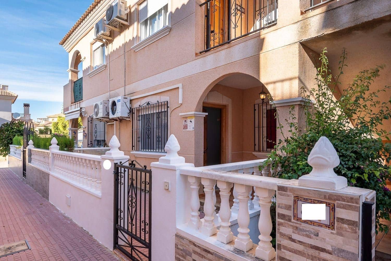 2 soveværelse Bungalow til salg i Cabo Roig med swimmingpool - € 159.900 (Ref: 9825459)