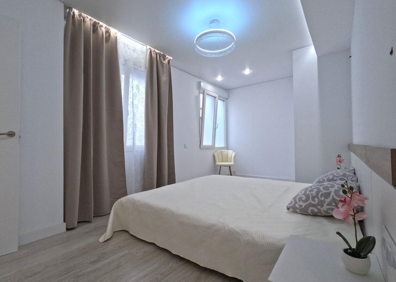 2 soverom Leilighet til salgs i Torrevieja - € 249 900 (Ref: 9826616)