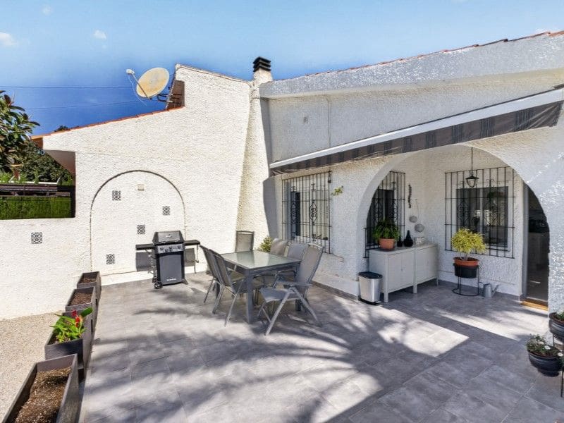 3 soveværelse Villa til salg i Torrevieja - € 379.000 (Ref: 9827134)