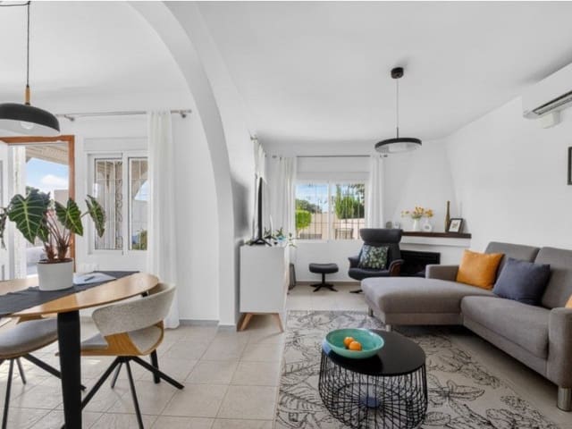 3 sovrum Villa till salu i Playa de los Locos, Torrevieja - 379 000 € (Ref: 9827134)