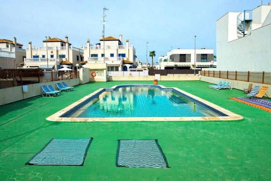 2 bedroom Apartment for sale in Daya Vieja - € 137,500 (Ref: 9831689)