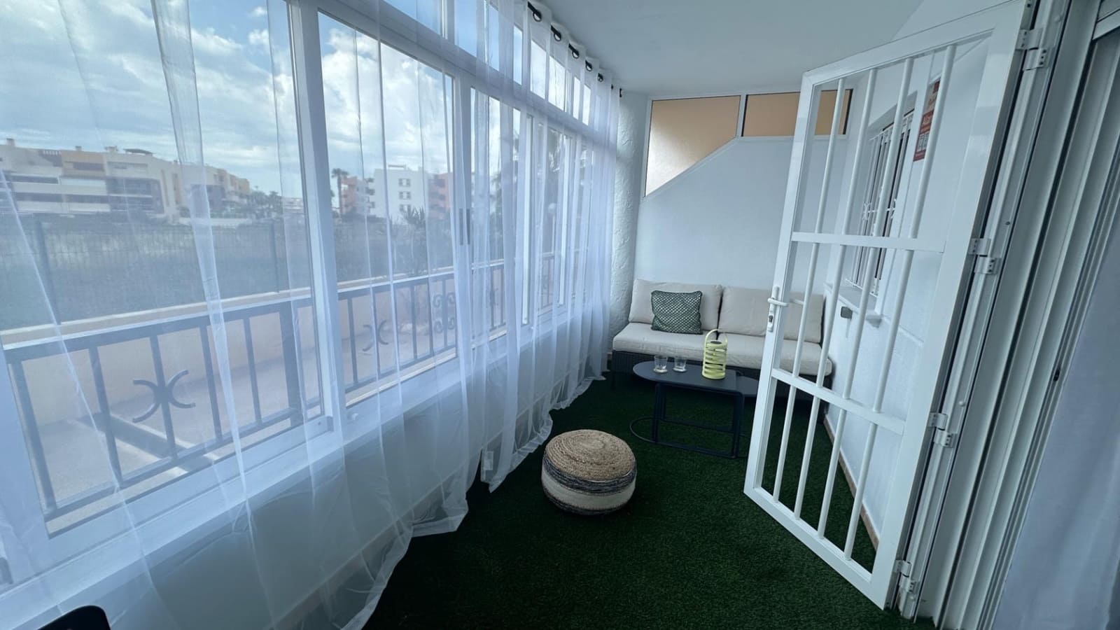 Apartamento de 2 habitaciones en Orihuela Costa en venta - 194.800 € (Ref: 9833865)