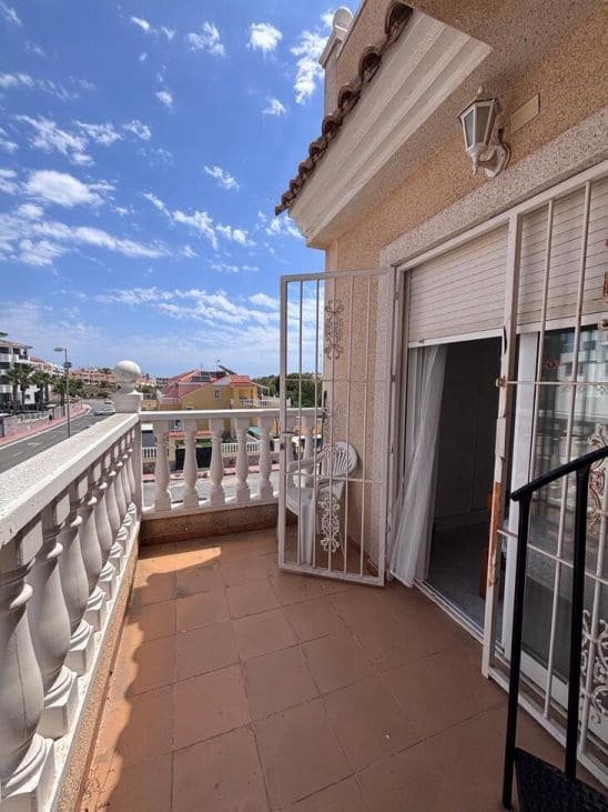 3 bedroom Townhouse for sale in Filipinas with pool - € 219,000 (Ref: 9833884)