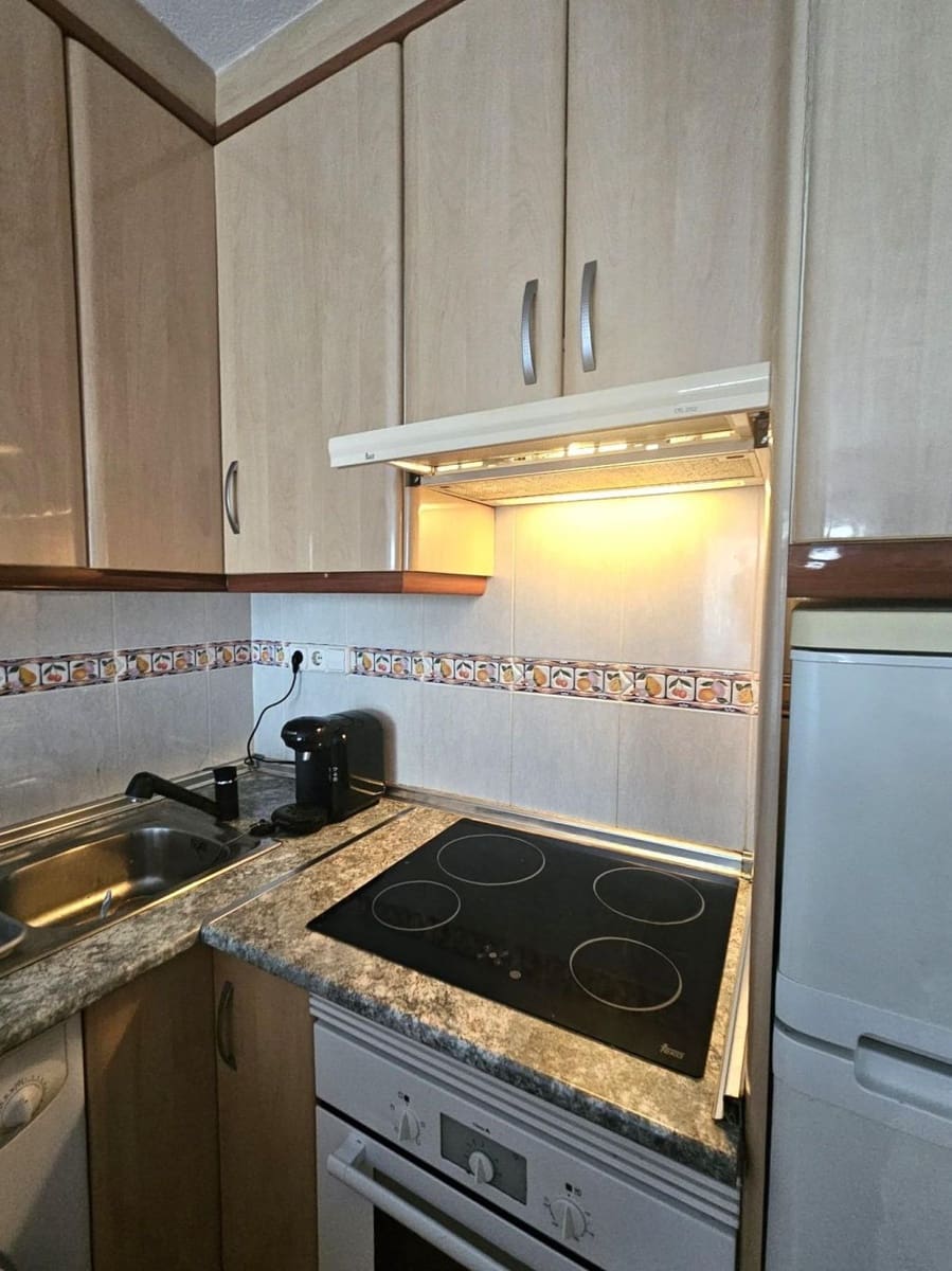 2 Zimmer Bungalow zu verkaufen in Los Balcones mit Pool - 135.000 € (Ref: 9836518)
