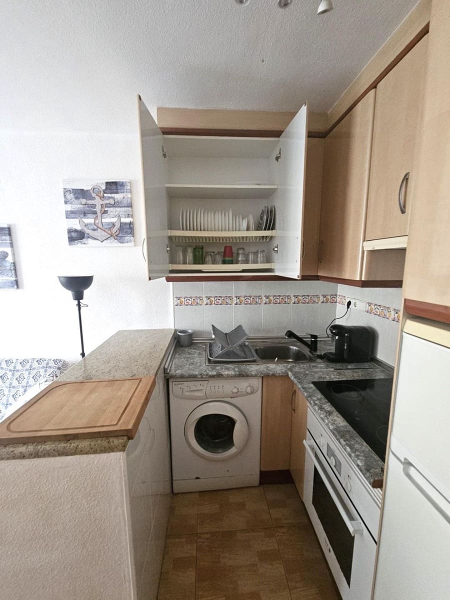 2 Zimmer Bungalow zu verkaufen in Los Balcones mit Pool - 135.000 € (Ref: 9836518)