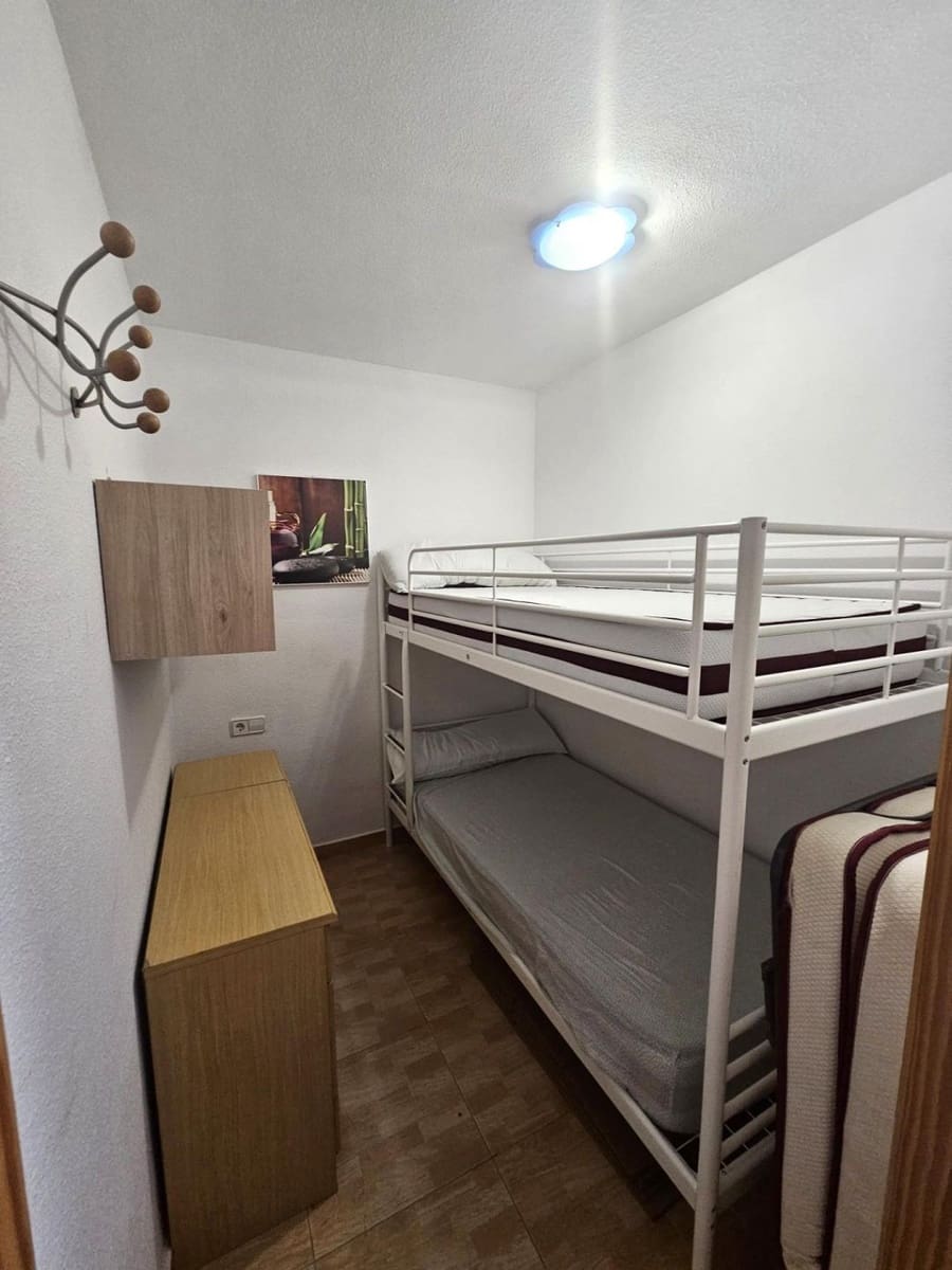 2 Zimmer Bungalow zu verkaufen in Los Balcones mit Pool - 135.000 € (Ref: 9836518)