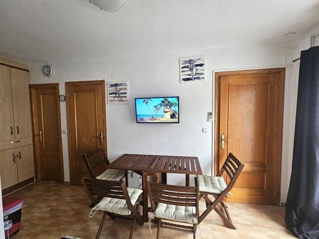 2 Zimmer Bungalow zu verkaufen in Los Balcones mit Pool - 135.000 € (Ref: 9836518)