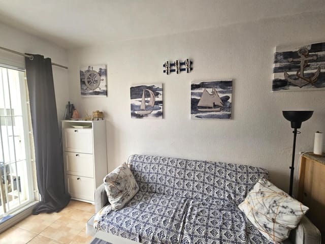 2 Zimmer Bungalow zu verkaufen in Los Balcones mit Pool - 135.000 € (Ref: 9836518)
