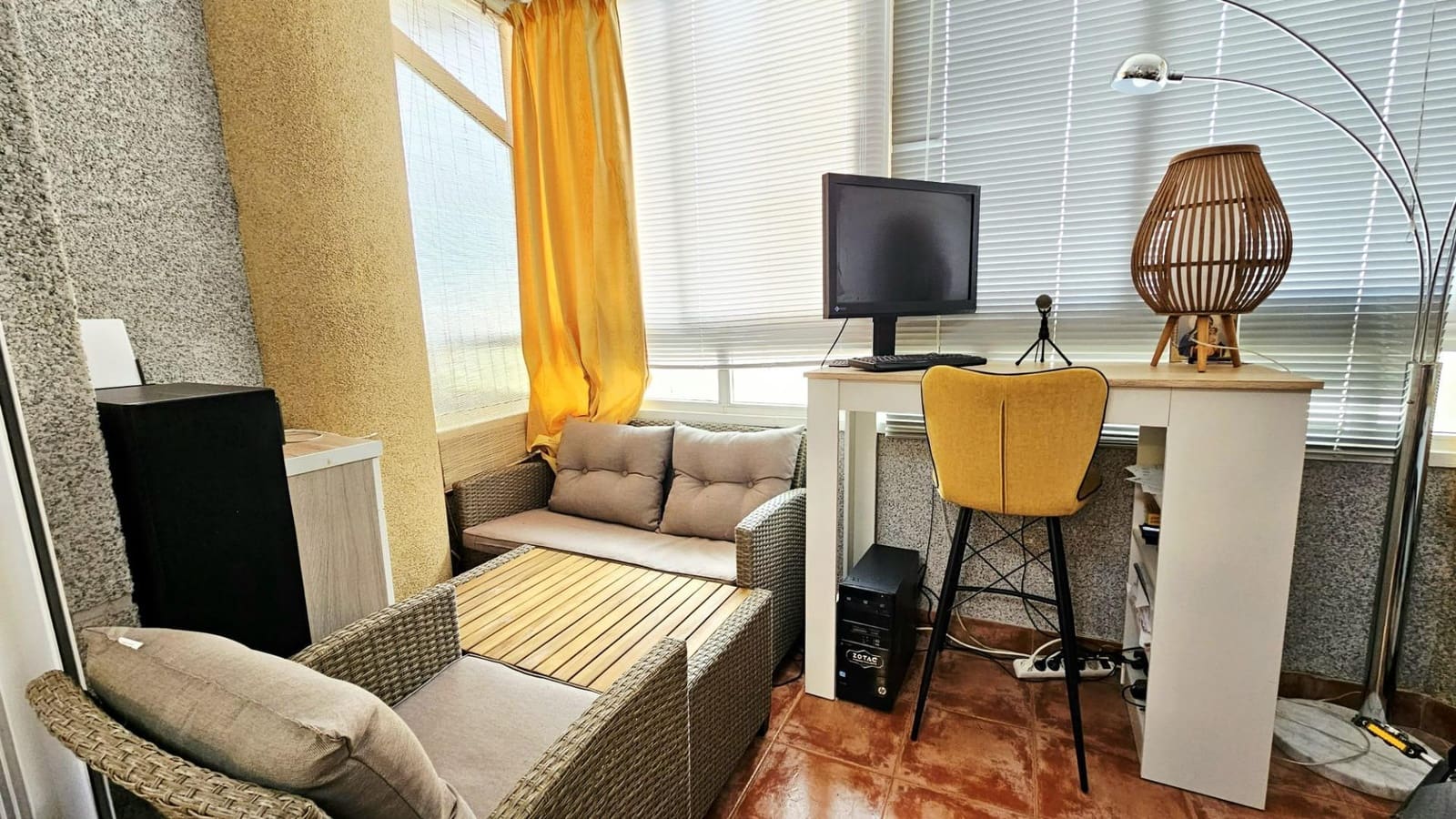 2 slaapkamer Appartement te koop in Torrevieja met zwembad - € 139.900 (Ref: 9836534)
