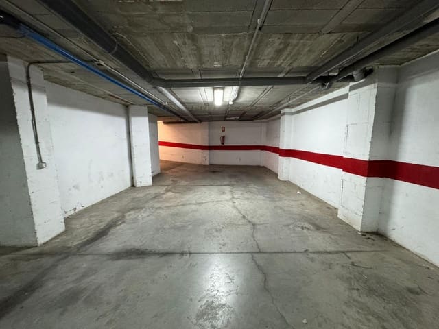 Garaż na sprzedaż w Torrevieja - 11 630 € (Ref: 9839496)