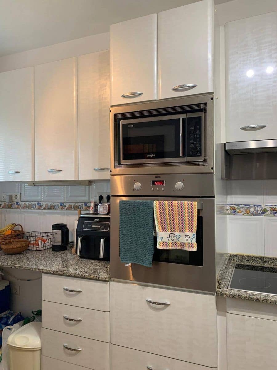 3 bedroom Villa for sale in Filipinas with pool - € 185,500 (Ref: 9839500)