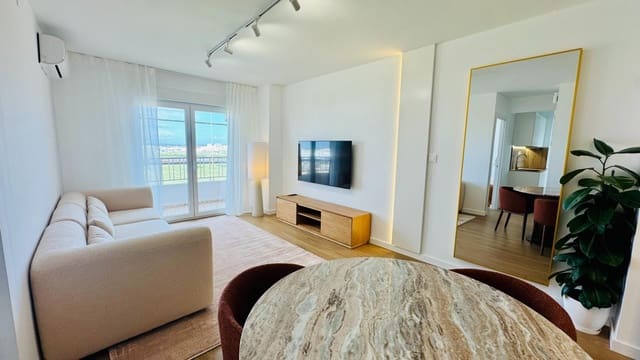 2 makuuhuone Kattohuoneisto myytävänä paikassa Punta Prima, Torrevieja mukana uima-altaan - 220 000 € (Ref: 9840408)
