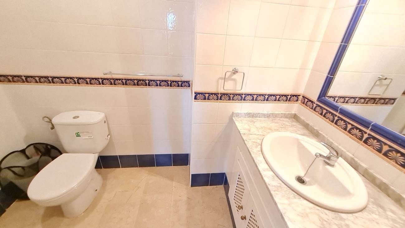 2 sypialnia Penthouse na sprzedaż w Filipinas - 199 999 € (Ref: 9843704)