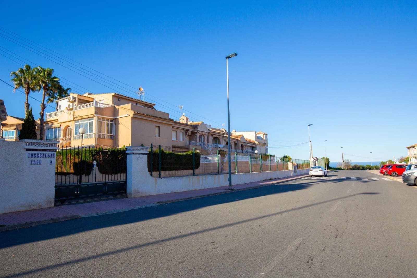 2 soverom Leilighet til salgs i Torrevieja med svømmebasseng - € 149 990 (Ref: 9846595)